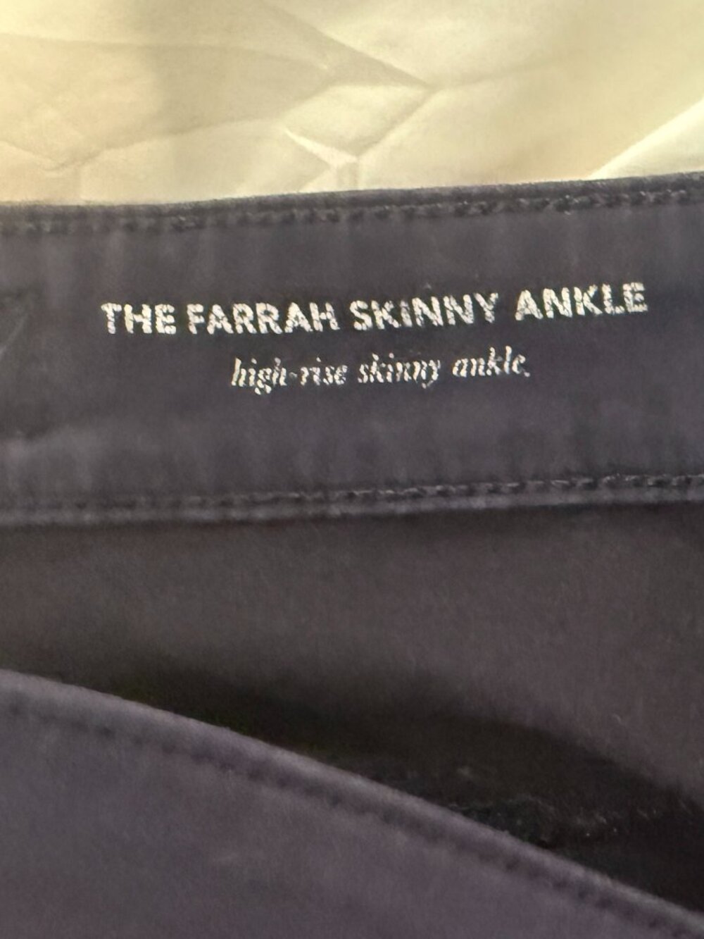 AG Jeans -The Farrah Skinny Ankle size 31R
